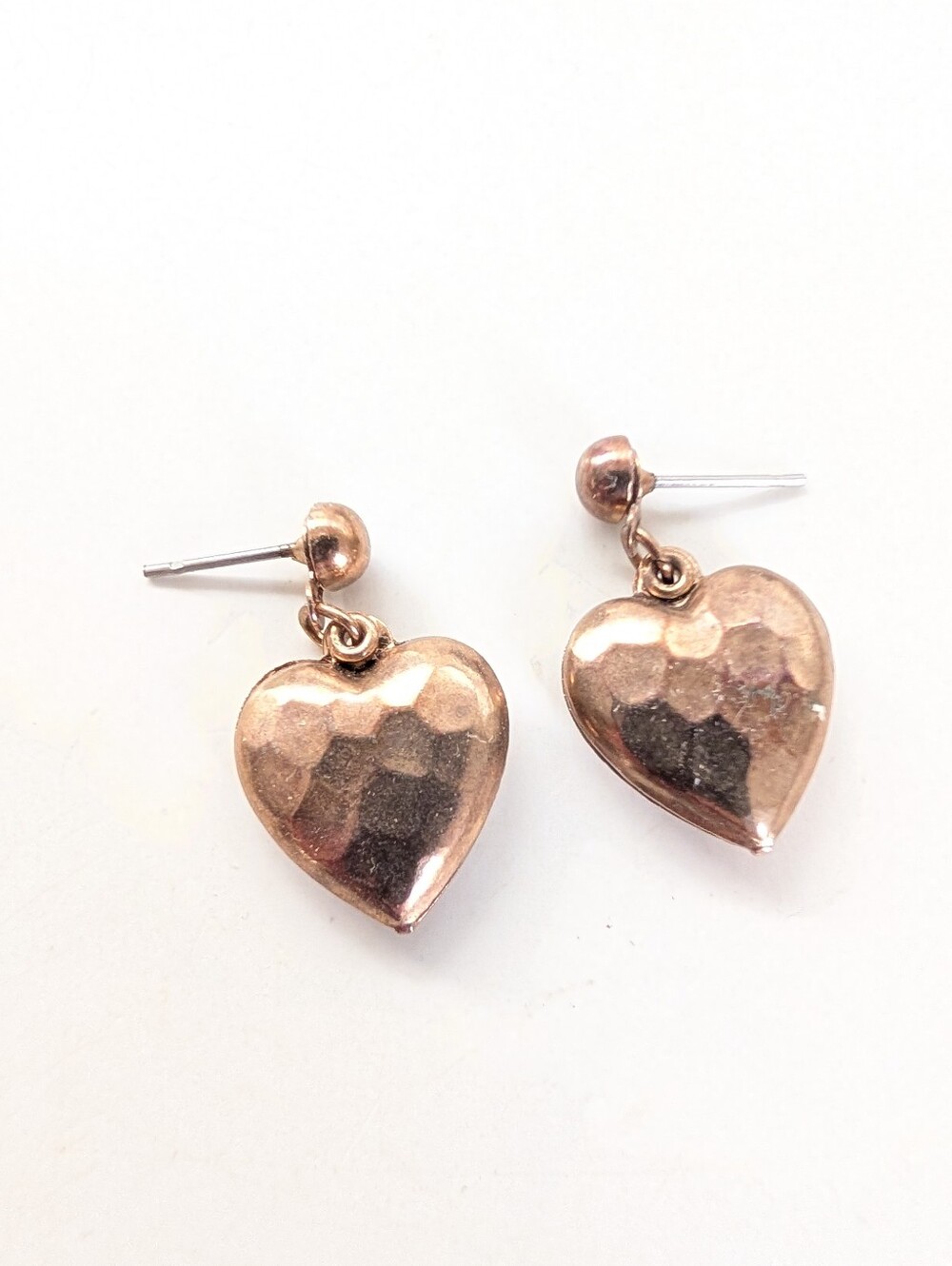Vintage Rose Gold Copper Tone Hammered Lightweight Heart Dangle Post Earrings